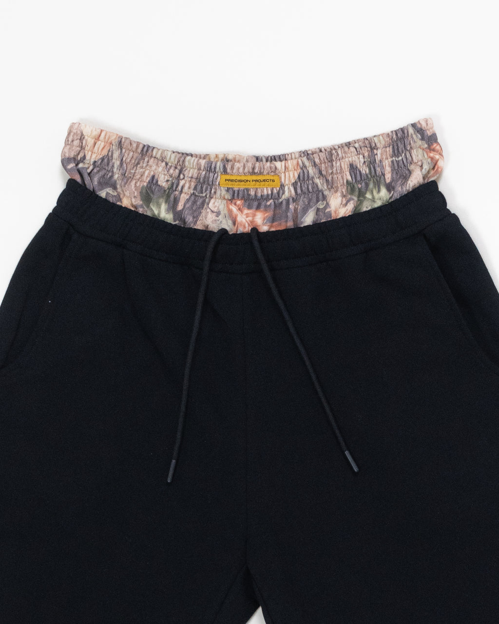 Mutiara Sweats