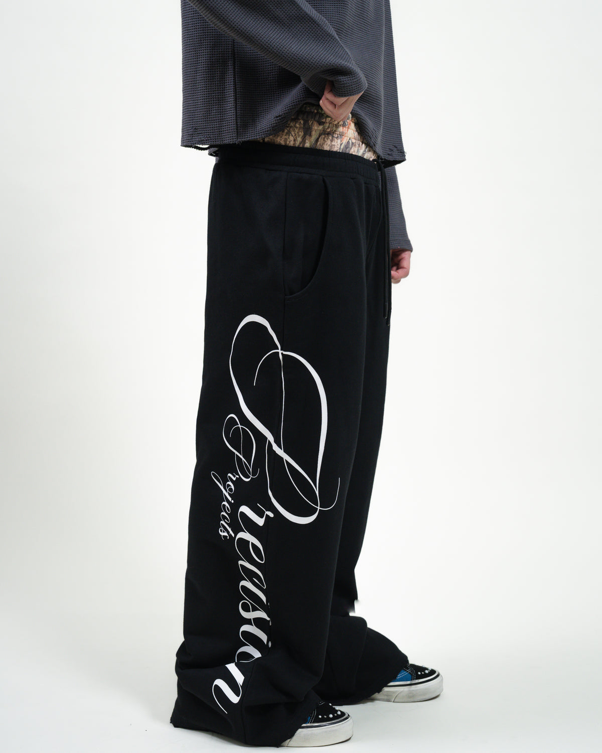 Mutiara Sweats